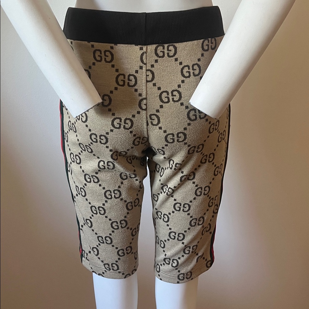 Gucci Unskilled Worker Embroidered Logo Print Shorts - Picture 4 of 8